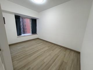 Soho - Centrestage 02