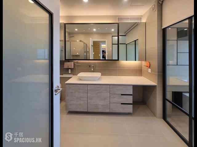 West Kowloon - Sorrento Phase 2 Block 1 06