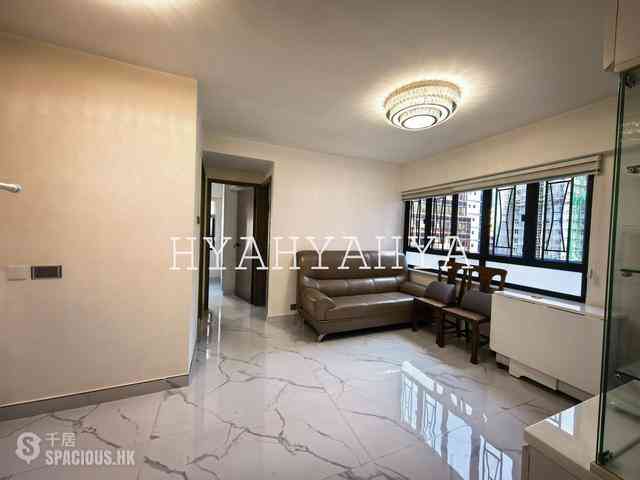Sheung Wan - Lascar Court 01