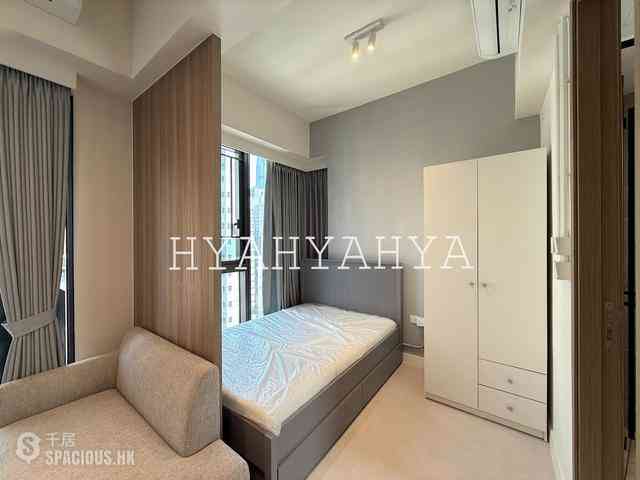 Sheung Wan - 165, Hollywood Road 03