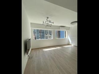 Mid Levels Central - Carlos Court 02