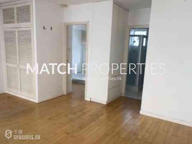 Mid Levels Central - Robinson Crest 02