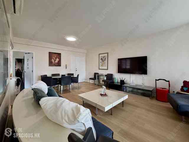 Mid Levels West - Dragonview Court 05
