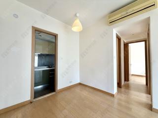 Sai Ying Pun - Island Crest 07