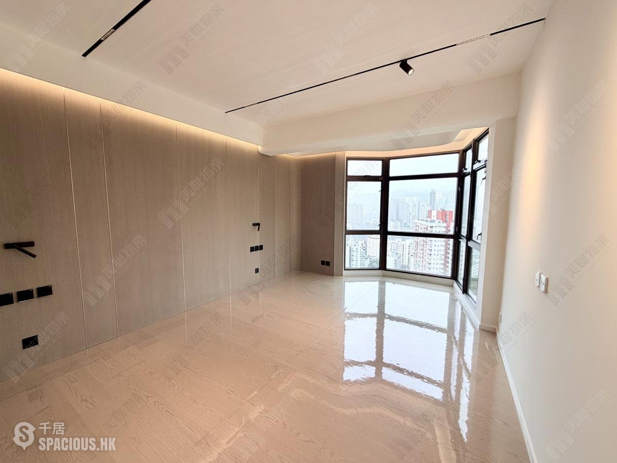 Mid Levels East - Bamboo Grove 01