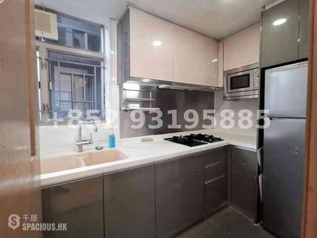Sai Ying Pun - Island Crest Block 1 05