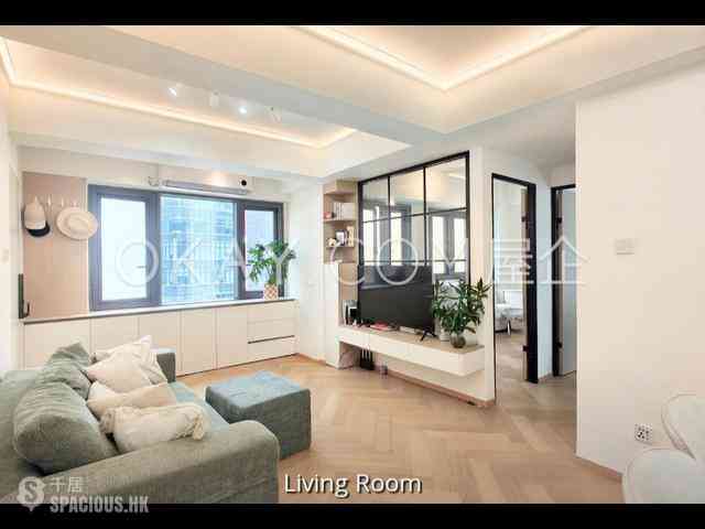 Sheung Wan - Shun Loong Building 03