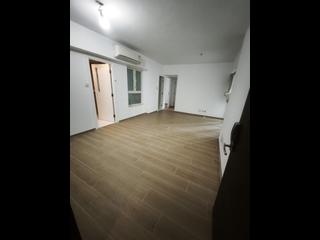 Soho - Centrestage 03
