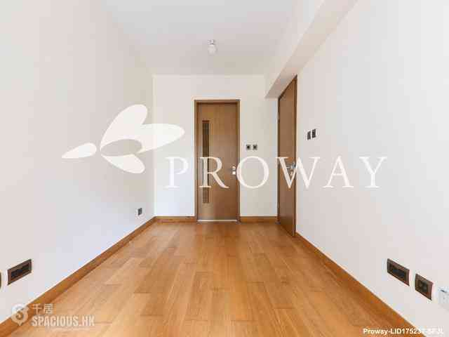 Sai Ying Pun - The Nova 06