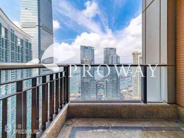 West Kowloon - The Arch 03