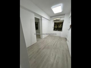 Mid Levels Central - Rich Court 02