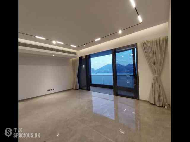 Kai Tak - Cullinan Harbour Phase 1 Tower 1 02