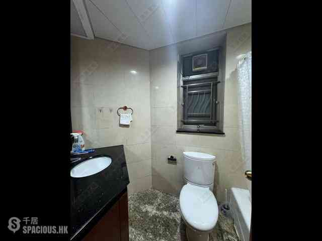 West Kowloon - Sorrento 06