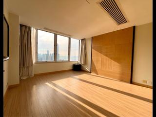 Wan Chai - Convention Plaza Apartments 02