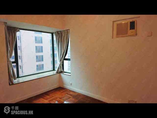 Mid Levels Central - Hillsborough Court Block 2 02