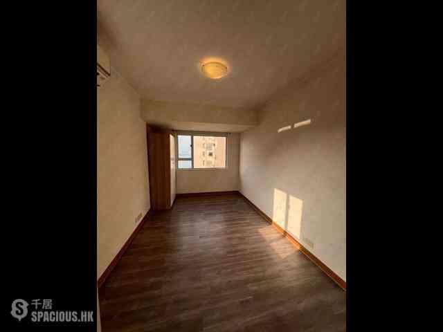 Sai Ying Pun - Rhine Court Block B 12