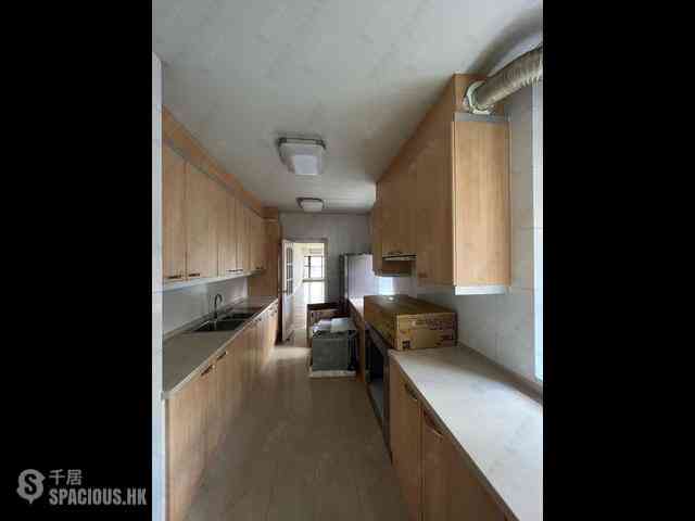 Mid Levels Central - Kennedy Heights 08