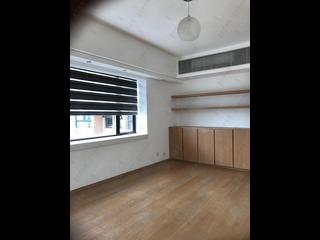 Mid Levels Central - Robinson Heights Block 3 06