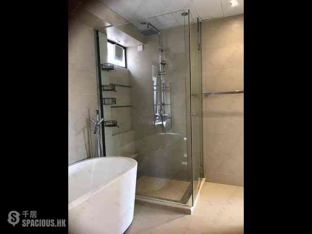Mid Levels Central - Robinson Heights Block 3 09
