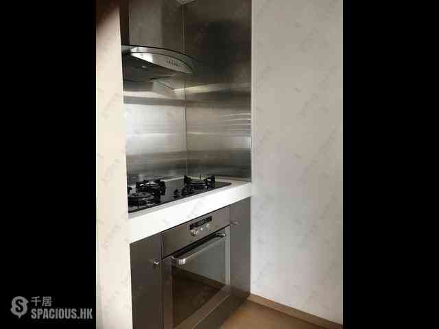Mid Levels Central - Robinson Heights Block 3 11