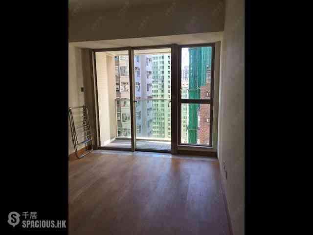 Sai Ying Pun - The Nova 06
