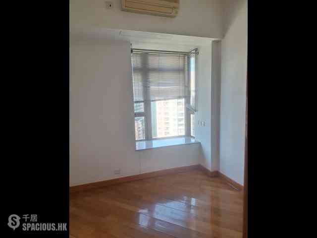 Hung Hom - Royal Peninsula 05