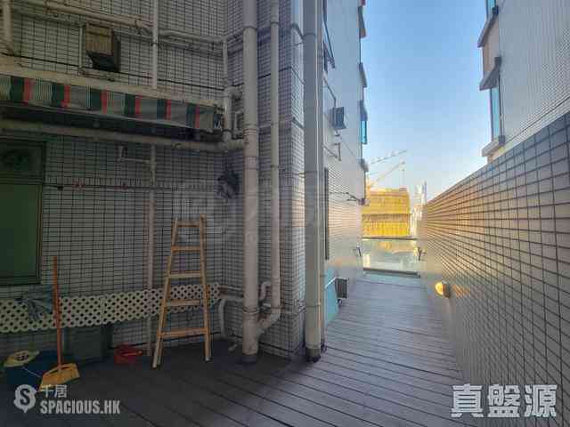 West Kowloon - Sorrento 04