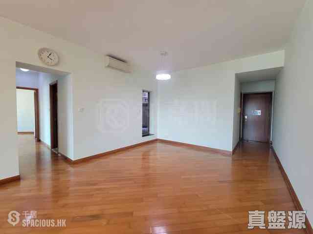 West Kowloon - Sorrento 05