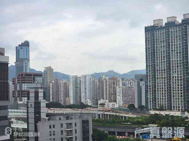 West Kowloon - Sorrento 17