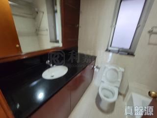 West Kowloon - Sorrento 19