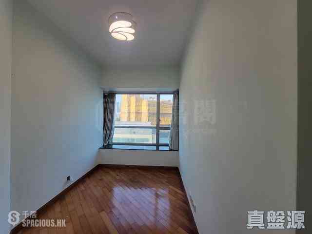 West Kowloon - Sorrento 20