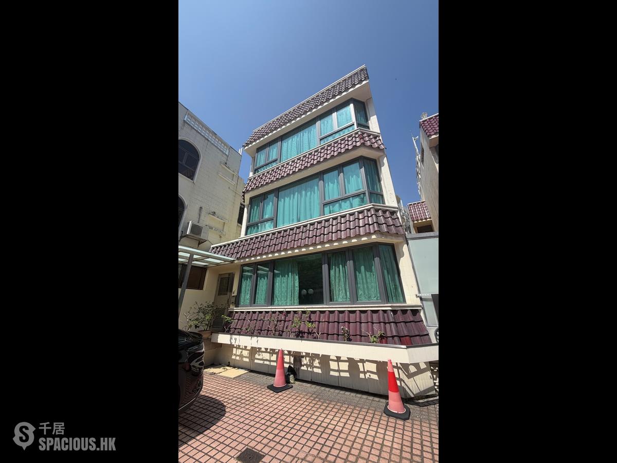 Repulse Bay - Repulse Bay Heights 01