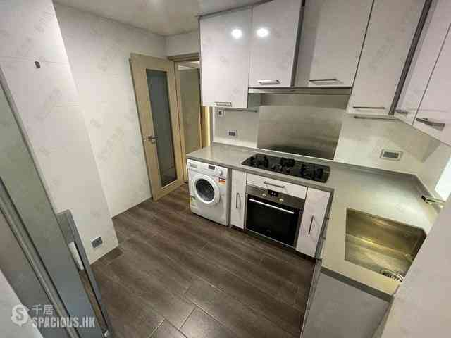 Mid Levels West - Minerva House 10