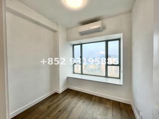 Tsim Sha Tsui - The Victoria Towers Tower 3 02