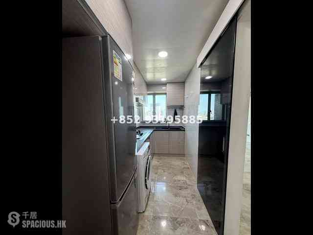 Tsim Sha Tsui - The Victoria Towers Tower 2 07