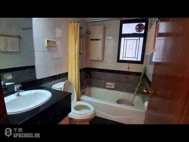 Mid Levels Central - The Grand Panorama 05
