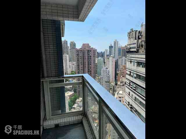 Soho - Centrestage Block 2 03