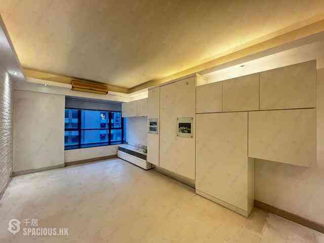 Mid Levels Central - The Grand Panorama 03