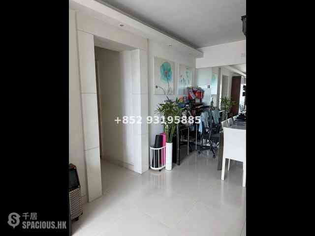 Tsim Sha Tsui - The Victoria Towers Tower 2 03
