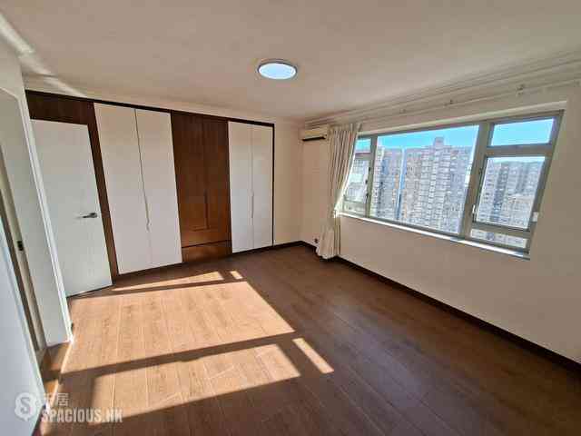 Pok Fu Lam - Baguio Villa 14
