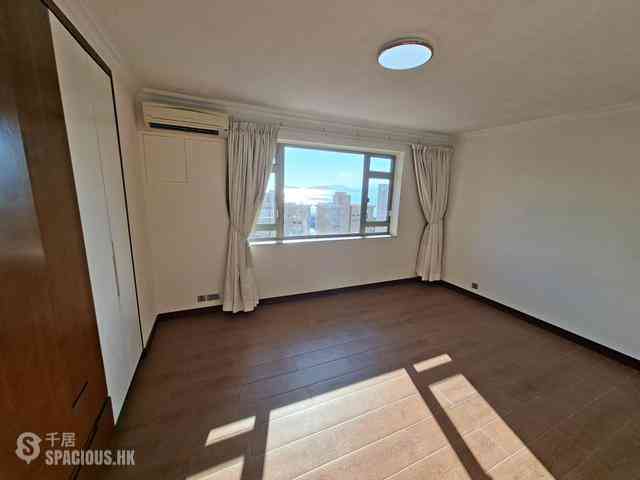 Pok Fu Lam - Baguio Villa 11