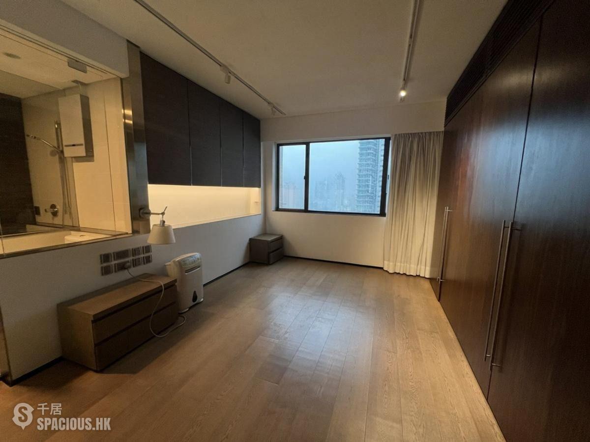 Stubbs Road - Evergreen Villa 01