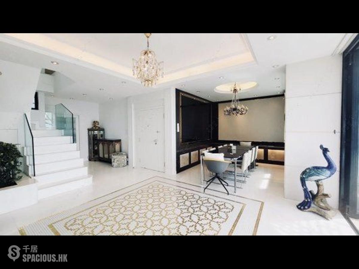 Repulse Bay - 37, Repulse Bay Road 01