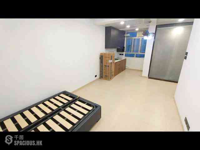 Central - 16, Wo On Lane 02