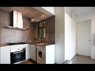 Tai Kok Tsui - Harbour Green Tower 6 04