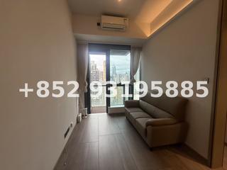 Sai Ying Pun - Two・Artlane 03