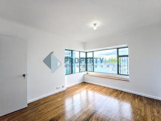 Mid Levels Central - Robinson Place 06