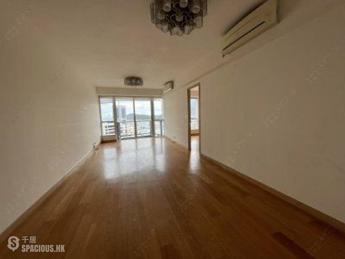 Wong Chuk Hang - Marinella 01