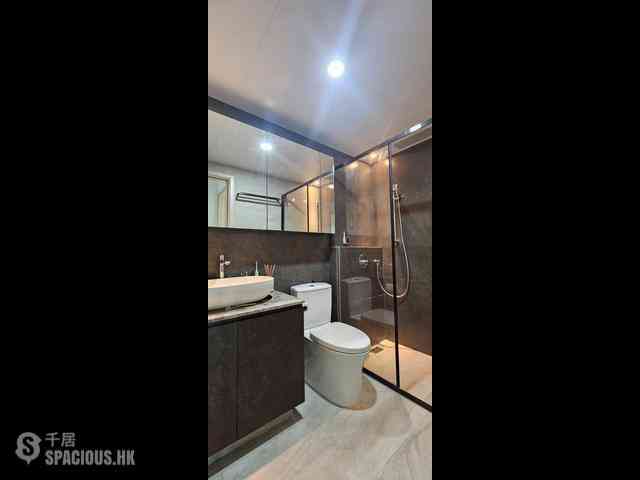 Hung Hom - Royal Peninsula Block 3 05