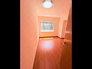 Mid Levels West - Realty Gardens 03